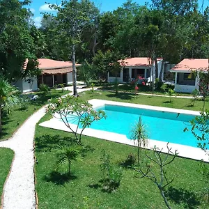 Kerubin Dorado , Akumal Mexico