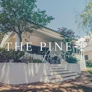 Pine House - Airport, And Center , Faro Portugal