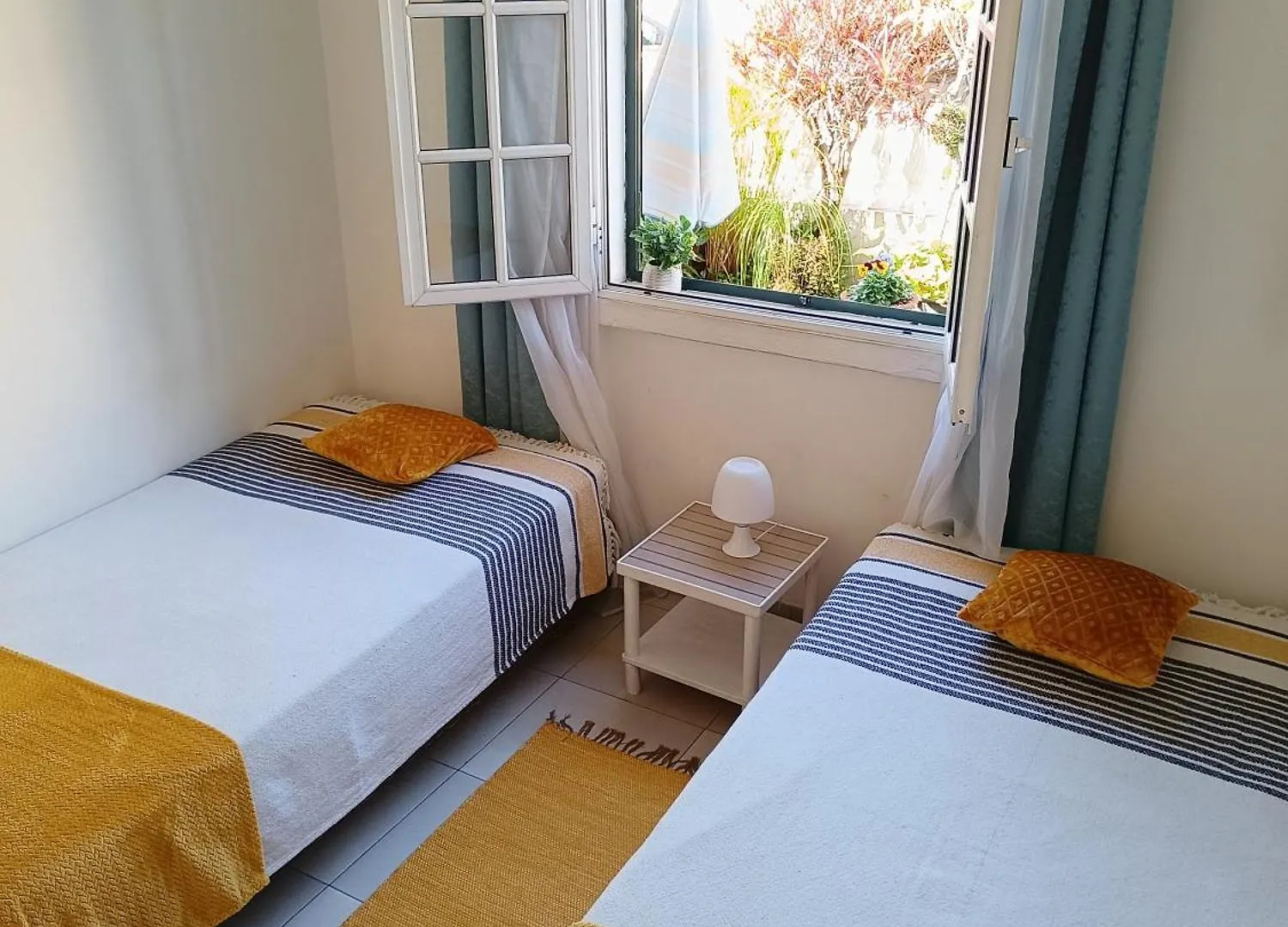 Home & Flower - Private Bedrooms Funchal Funchal (Madeira)