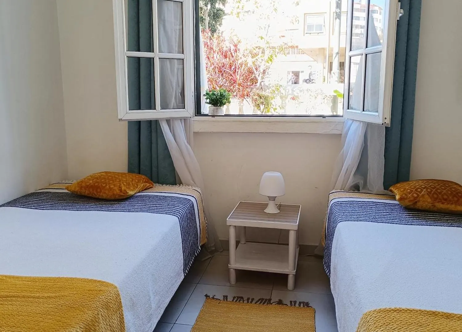 Home & Flower - Private Bedrooms Funchal Funchal (Madeira)